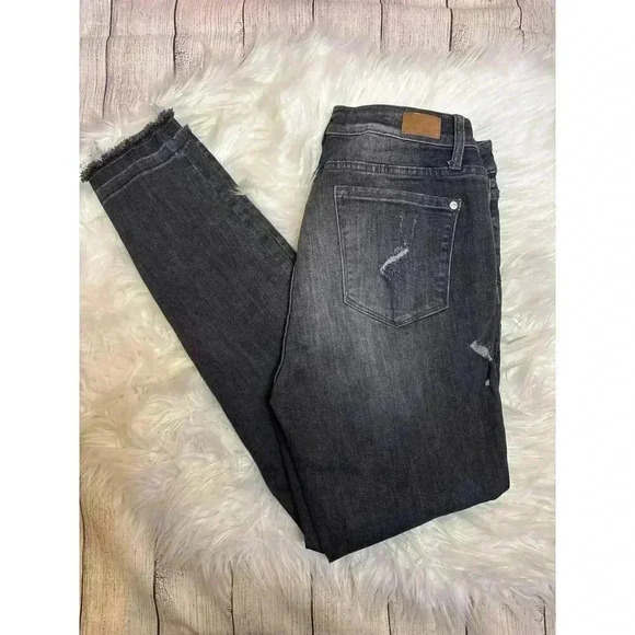 Judy Blue Distressed Washed Out Black Skinny Jeans Women's Size 15/32 NEW - Picture 12 of 12